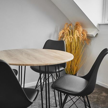 Glencoe Holiday Apartments Whitby Bagian luar foto