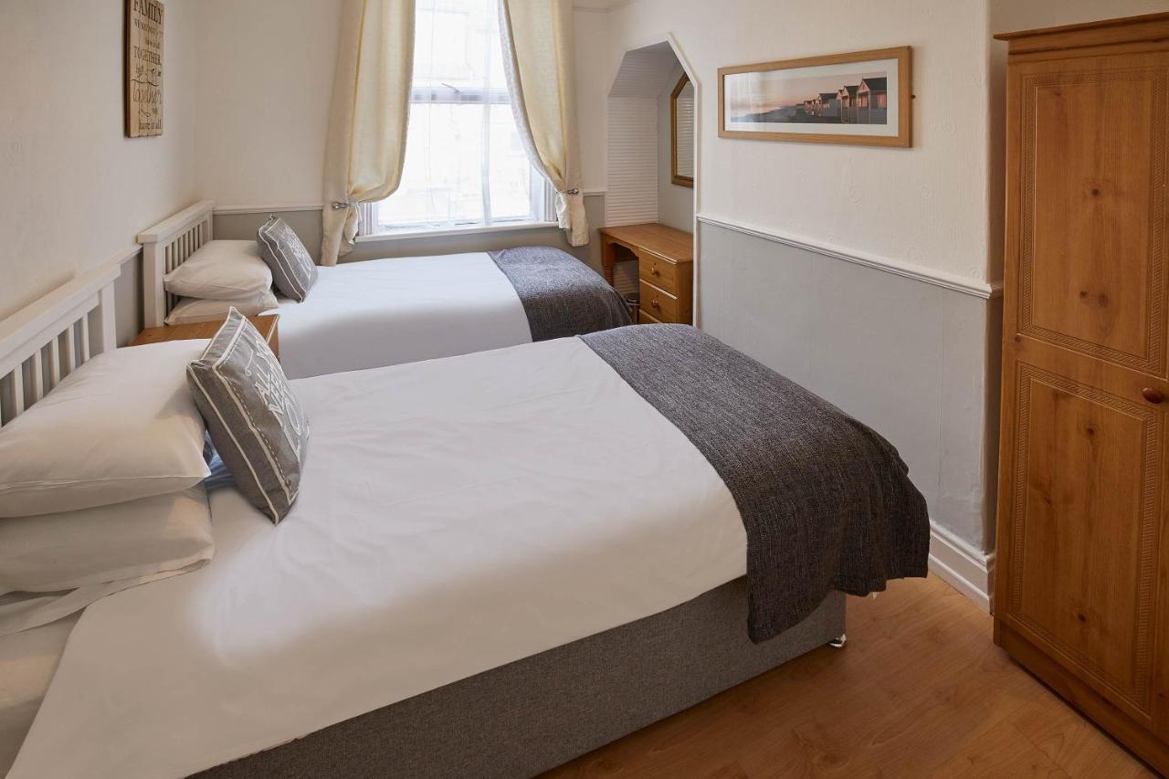 Glencoe Holiday Apartments Whitby Bagian luar foto