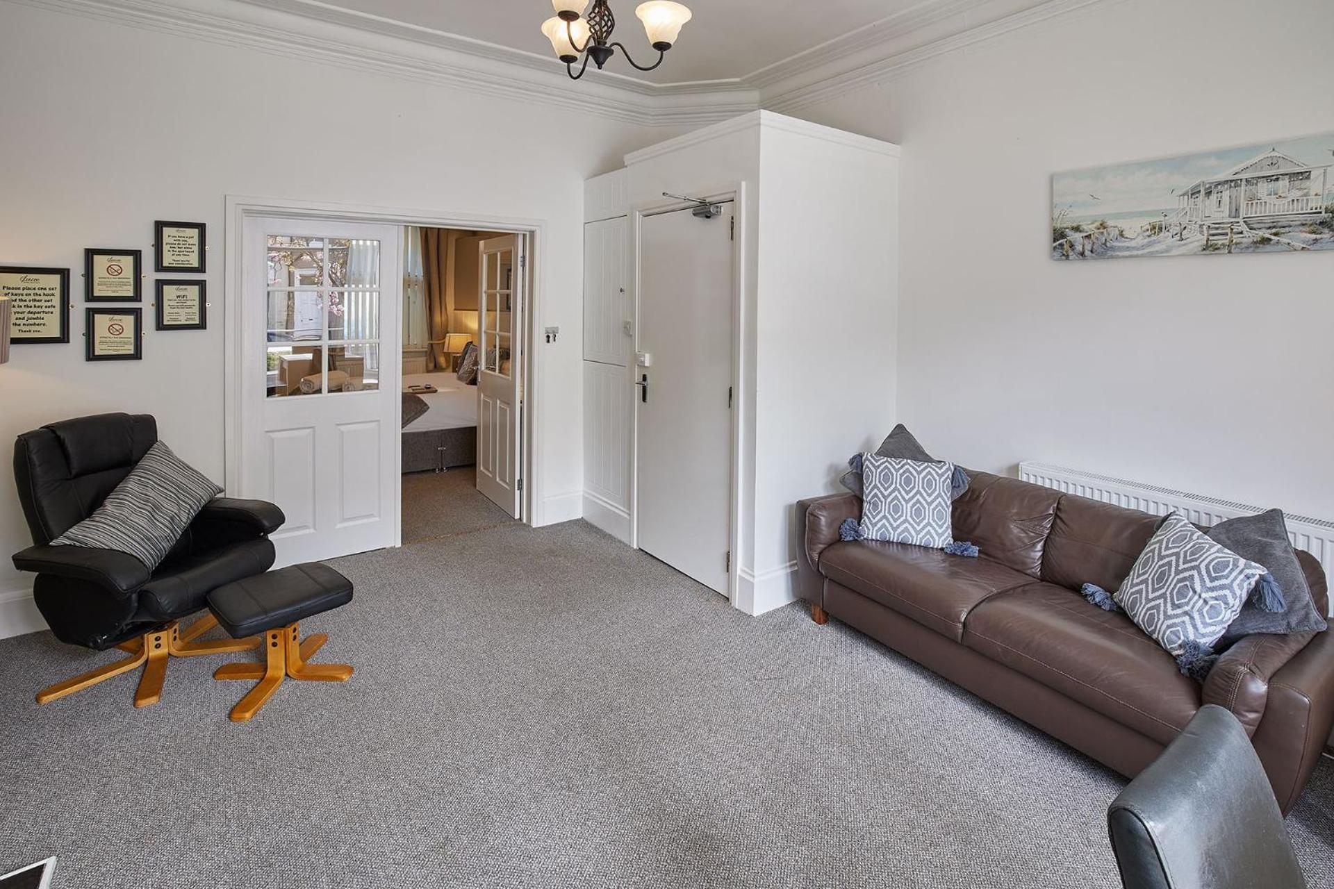 Glencoe Holiday Apartments Whitby Bagian luar foto