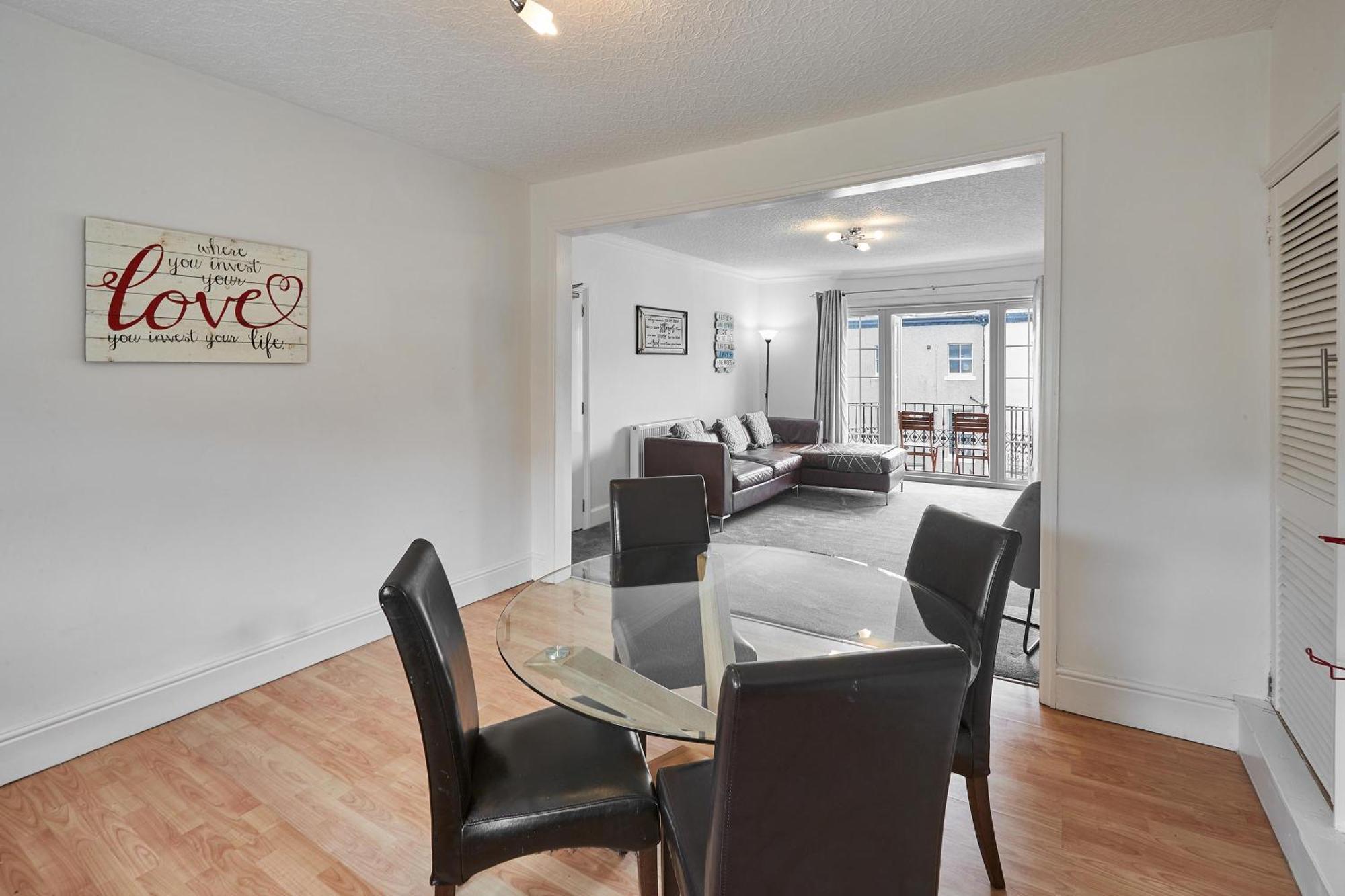 Glencoe Holiday Apartments Whitby Ruang foto